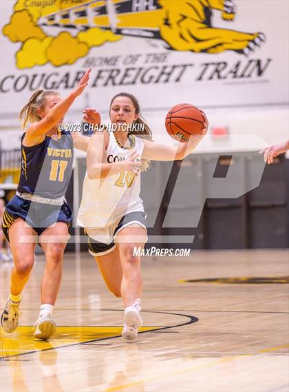 Thumbnail 2 in Victor @ Honeoye Falls-Lima photogallery.