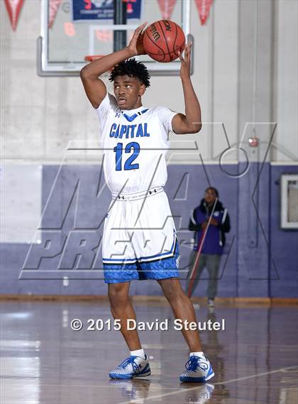 Thumbnail 2 in Weston Ranch vs. Capital Christian (St. Hope Elite Classic) photogallery.