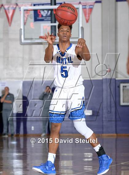 Thumbnail 2 in Weston Ranch vs. Capital Christian (St. Hope Elite Classic) photogallery.