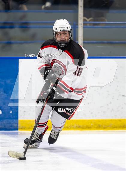 Thumbnail 1 in Bedford vs Hanover (Brian C. Stone Memorial Christmas Tournament) photogallery.