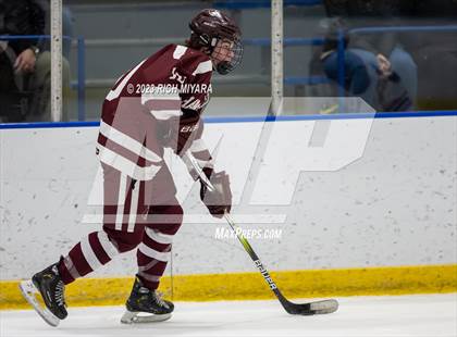 Thumbnail 2 in Bedford vs Hanover (Brian C. Stone Memorial Christmas Tournament) photogallery.