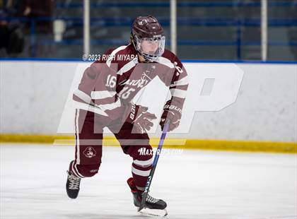Thumbnail 2 in Bedford vs Hanover (Brian C. Stone Memorial Christmas Tournament) photogallery.