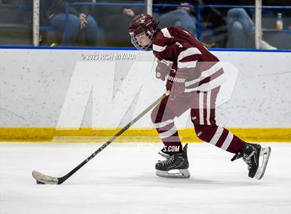 Thumbnail 3 in Bedford vs Hanover (Brian C. Stone Memorial Christmas Tournament) photogallery.