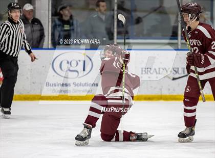 Thumbnail 3 in Bedford vs Hanover (Brian C. Stone Memorial Christmas Tournament) photogallery.