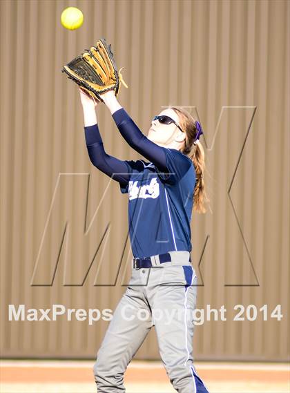 Thumbnail 3 in Liberty Christian @ John Paul II photogallery.