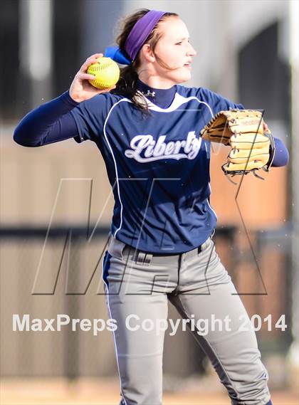Thumbnail 3 in Liberty Christian @ John Paul II photogallery.