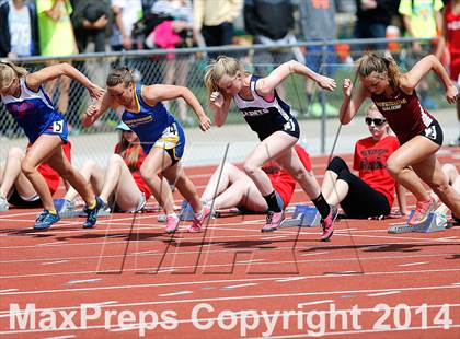 Thumbnail 2 in CHSAA State Track and Field Championships (Girls) photogallery.