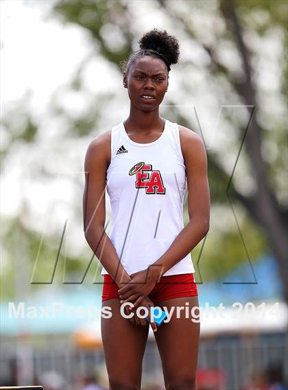 Thumbnail 1 in CHSAA State Track and Field Championships (Girls) photogallery.