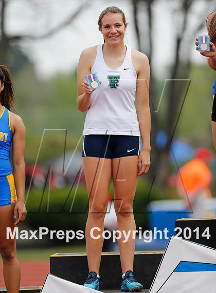 Thumbnail 1 in CHSAA State Track and Field Championships (Girls) photogallery.