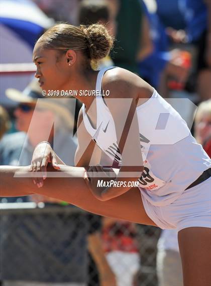 Thumbnail 1 in AIA Track & Field Championships (Girls 4x800 Relay) photogallery.
