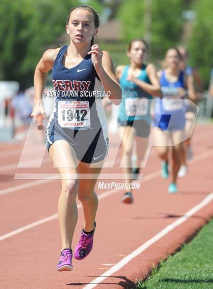 Thumbnail 2 in AIA Track & Field Championships (Girls 4x800 Relay) photogallery.