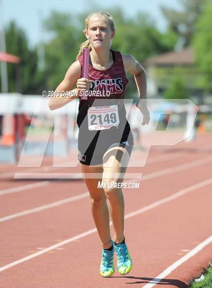 Thumbnail 3 in AIA Track & Field Championships (Girls 4x800 Relay) photogallery.