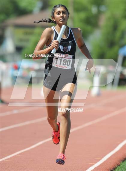 Thumbnail 2 in AIA Track & Field Championships (Girls 4x800 Relay) photogallery.