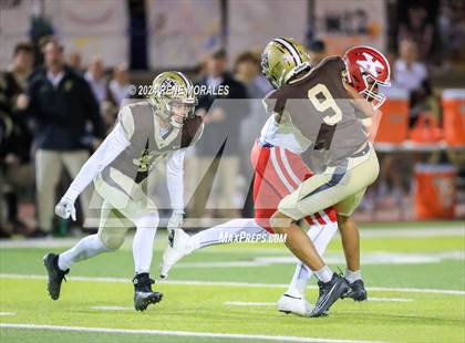 Thumbnail 2 in St. Pius X-St. Matthias Academy vs St Francis photogallery.