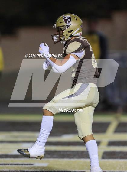 Thumbnail 3 in St. Pius X-St. Matthias Academy vs St Francis photogallery.