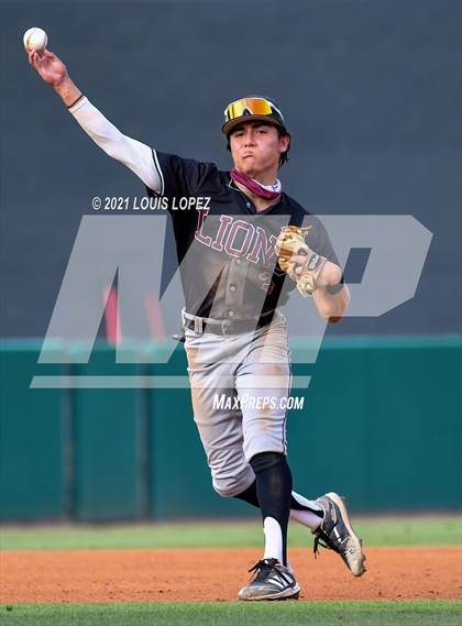 Thumbnail 3 in Arlington @ Millikan (CIF SS DIV 3 Championship) photogallery.