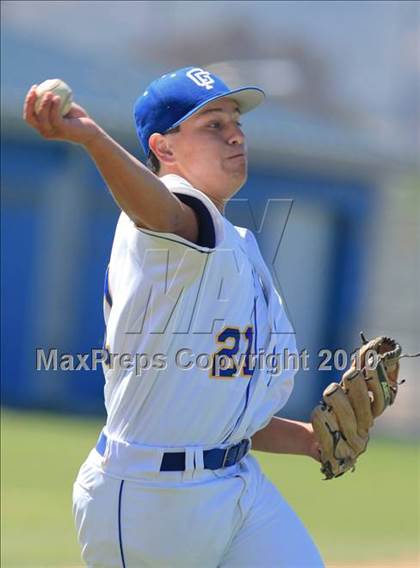 Thumbnail 1 in Point Loma vs Grossmont (CIF SDS D2 Playoffs) photogallery.