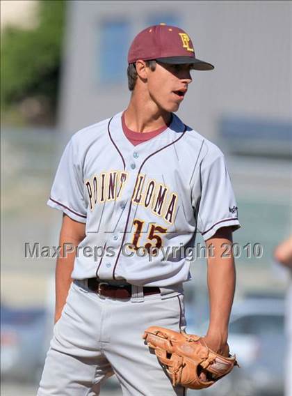 Thumbnail 2 in Point Loma vs Grossmont (CIF SDS D2 Playoffs) photogallery.
