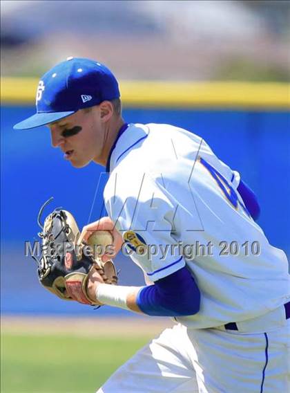 Thumbnail 1 in Point Loma vs Grossmont (CIF SDS D2 Playoffs) photogallery.