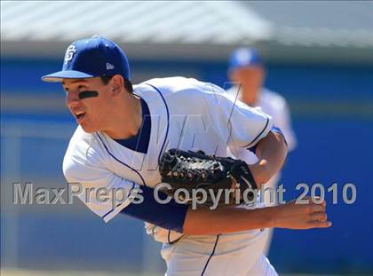 Thumbnail 3 in Point Loma vs Grossmont (CIF SDS D2 Playoffs) photogallery.