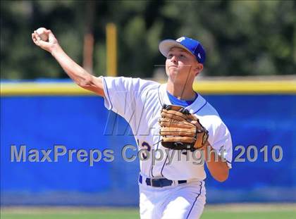 Thumbnail 2 in Point Loma vs Grossmont (CIF SDS D2 Playoffs) photogallery.