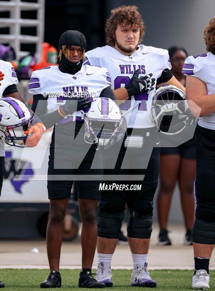 Thumbnail 1 in The Woodlands vs Willis photogallery.