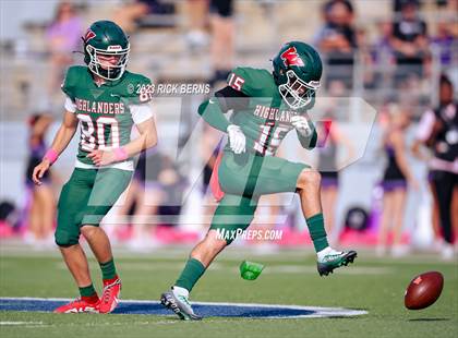 Thumbnail 2 in The Woodlands vs Willis photogallery.