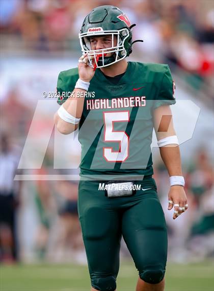 Thumbnail 3 in The Woodlands vs Willis photogallery.