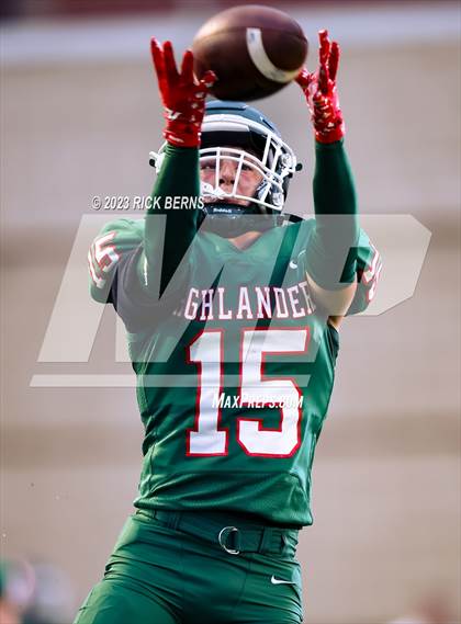 Thumbnail 3 in The Woodlands vs Willis photogallery.