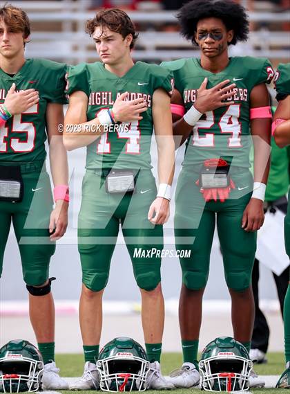 Thumbnail 2 in The Woodlands vs Willis photogallery.