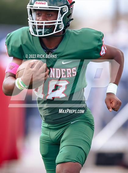 Thumbnail 2 in The Woodlands vs Willis photogallery.