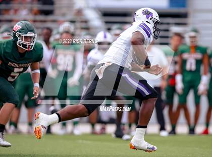 Thumbnail 1 in The Woodlands vs Willis photogallery.
