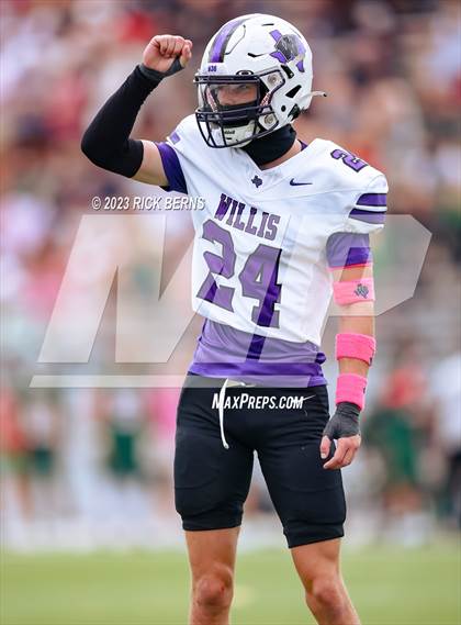 Thumbnail 1 in The Woodlands vs Willis photogallery.
