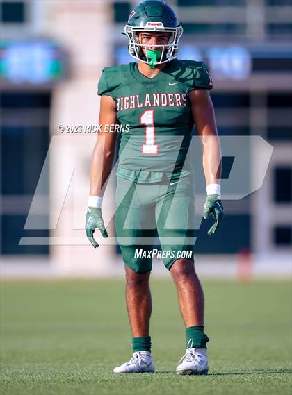 Thumbnail 1 in The Woodlands vs Willis photogallery.