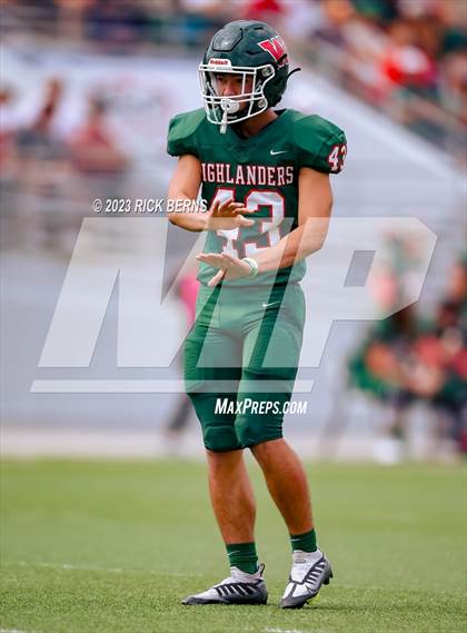 Thumbnail 1 in The Woodlands vs Willis photogallery.