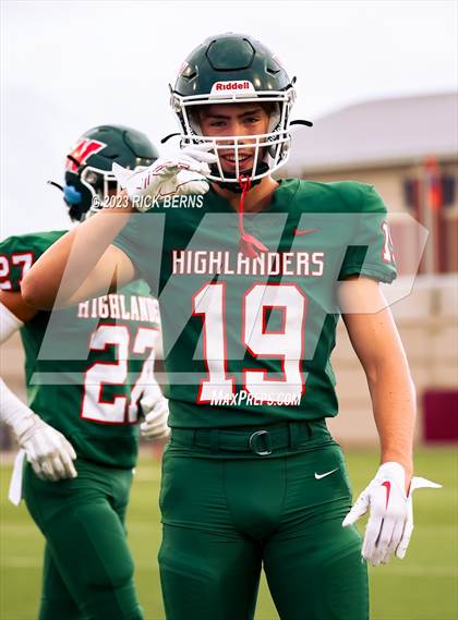 Thumbnail 1 in The Woodlands vs Willis photogallery.