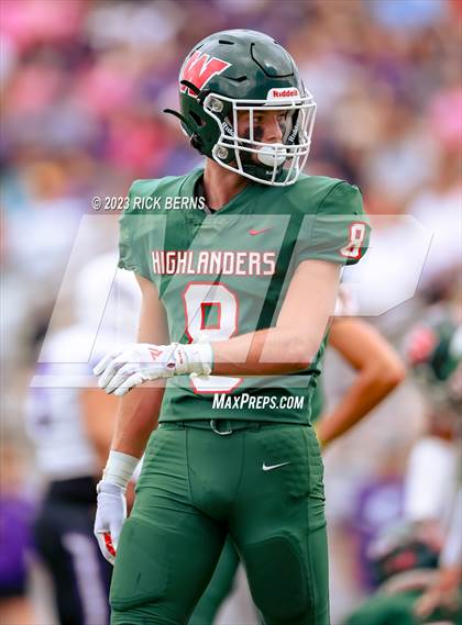 Thumbnail 1 in The Woodlands vs Willis photogallery.