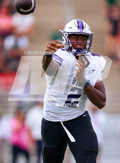 Thumbnail 2 in The Woodlands vs Willis photogallery.