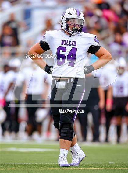 Thumbnail 2 in The Woodlands vs Willis photogallery.