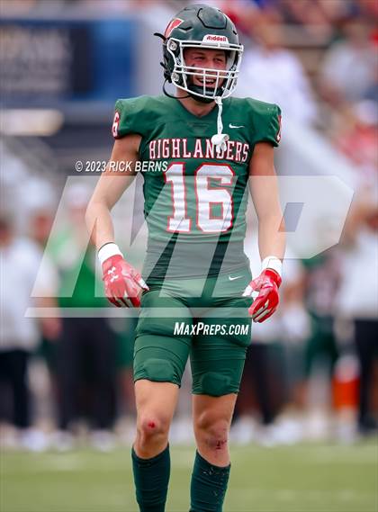 Thumbnail 2 in The Woodlands vs Willis photogallery.