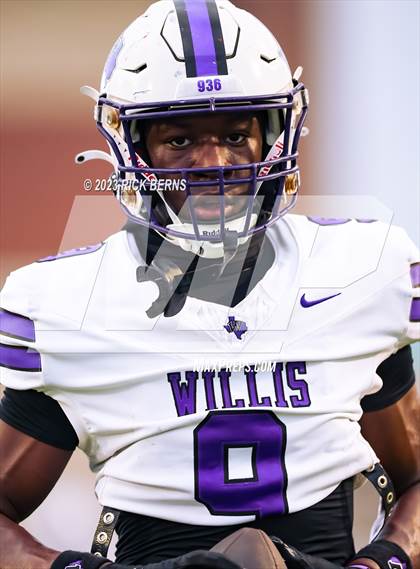 Thumbnail 1 in The Woodlands vs Willis photogallery.