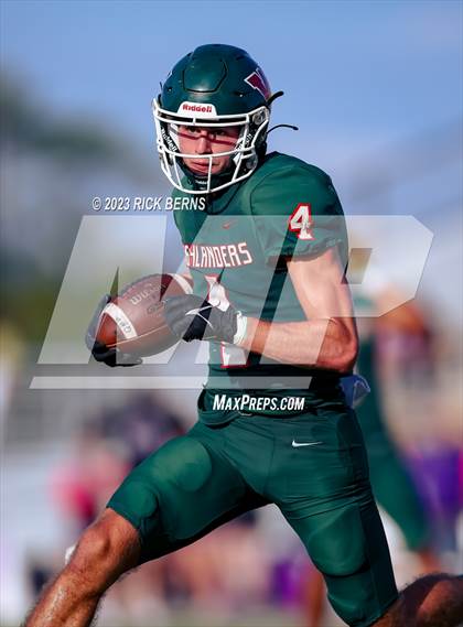 Thumbnail 3 in The Woodlands vs Willis photogallery.