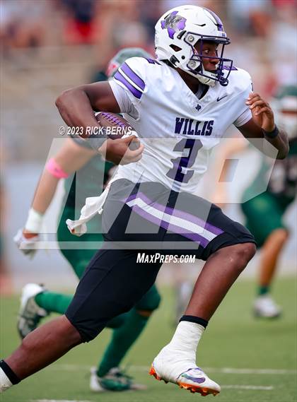 Thumbnail 1 in The Woodlands vs Willis photogallery.