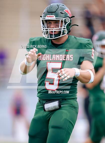Thumbnail 1 in The Woodlands vs Willis photogallery.