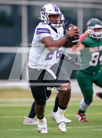 Thumbnail 3 in The Woodlands vs Willis photogallery.