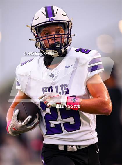 Thumbnail 1 in The Woodlands vs Willis photogallery.