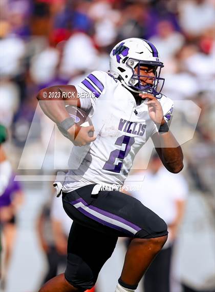 Thumbnail 2 in The Woodlands vs Willis photogallery.