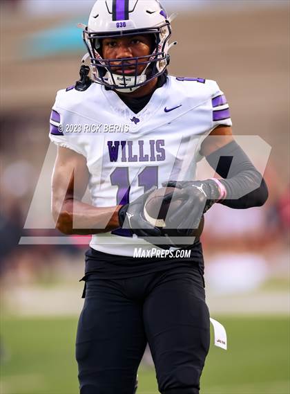 Thumbnail 3 in The Woodlands vs Willis photogallery.