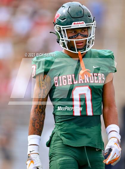 Thumbnail 2 in The Woodlands vs Willis photogallery.