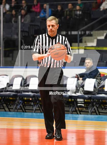Thumbnail 2 in Caledonia-Mumford vs. Finney (Section 5 Class C Regional Qualifier) photogallery.